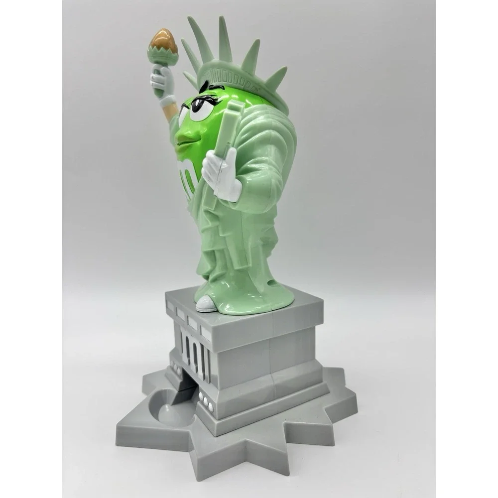M's‎ Statue of Liberty Candy Dispenser Green Mars Inc Works